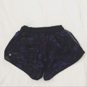 Lululemon hotty hot purple camo shorts